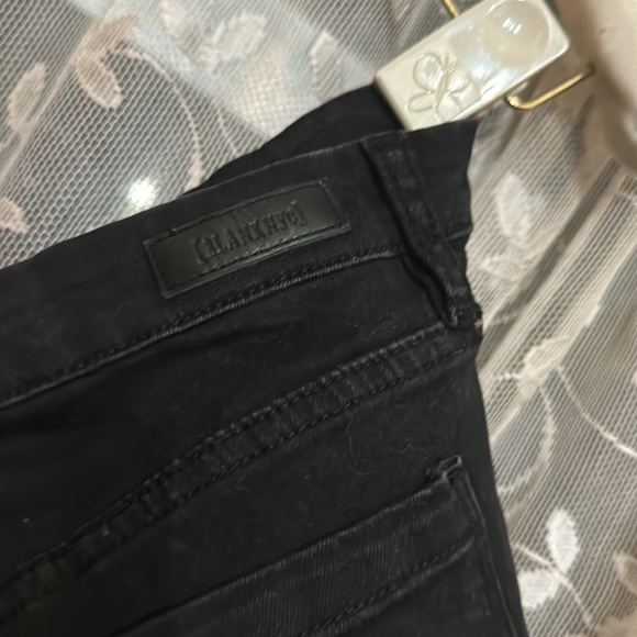 BlankNYC  black  stretchy  denim shorts size 26 only worn once - Picture 3 of 5